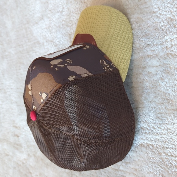 Goorin Bros Rocky Ice Cream Animal Farm Snapback Trucker Hat - Picture 2 of 6